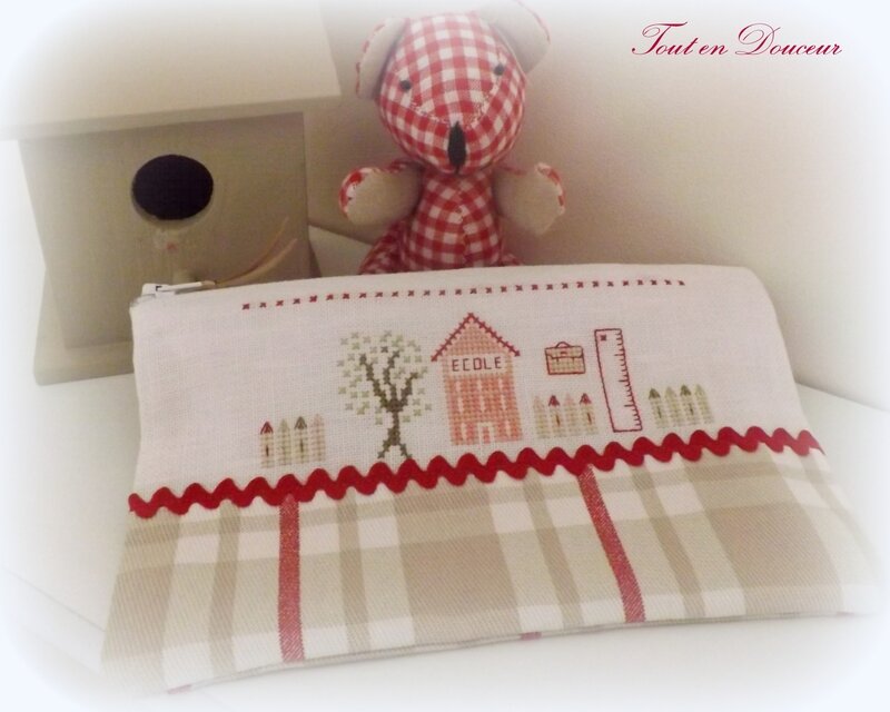 Trousse d'écolière