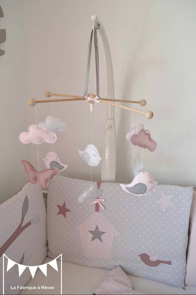 Mobile bébé enfant fille rose poudré gris rose ancien blanc ...