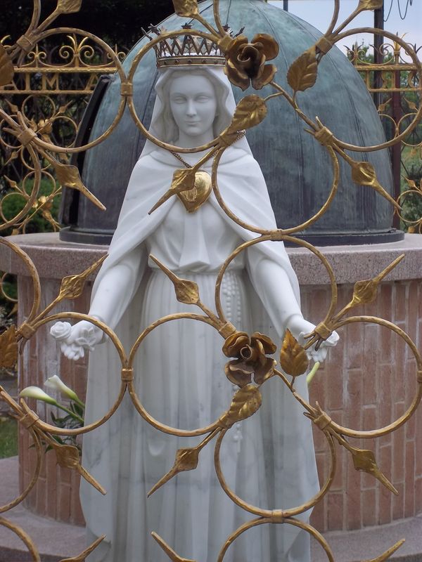 CHAPELET DES SEPT DOULEURS DE MARIE NOTRE DAME MIRACULEUSE DES ROSES