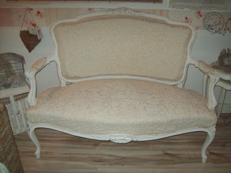 Relooking d'une vieille banquette louis xv... le petit monde de ... Créatif Chair Banquette
