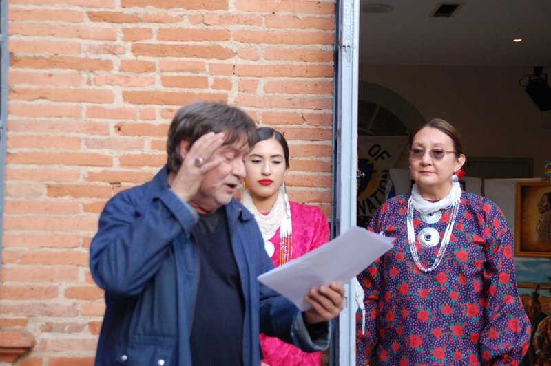 Jacmé Gaudas dit le texte de Leonard Peltier