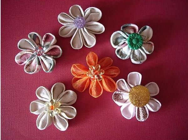 Un tuto de fleur en tissu