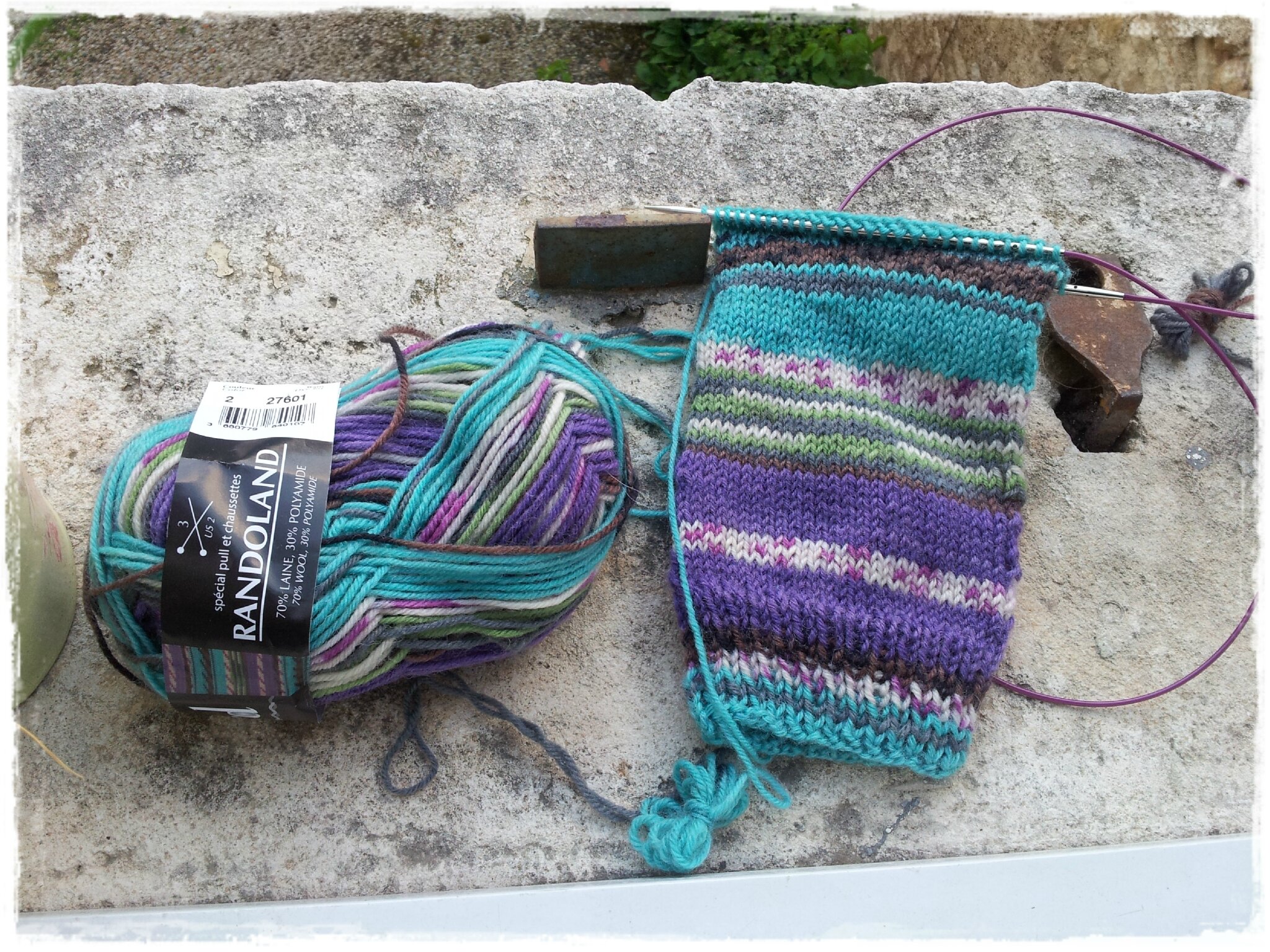 tricoter des chaussettes avec des aiguilles circulaires