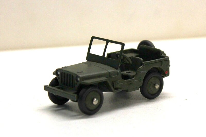 Jeep willys dinky toys #5