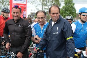 la Fête du Tour Avranches 2013 Tour de France randonnée cycliste Guénhaël Huet député maire