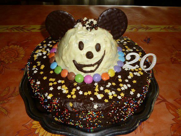 Gâteau d'Anniversaire 20 ans Des quiches et des lardons - gateau anniversaire 20 ans
