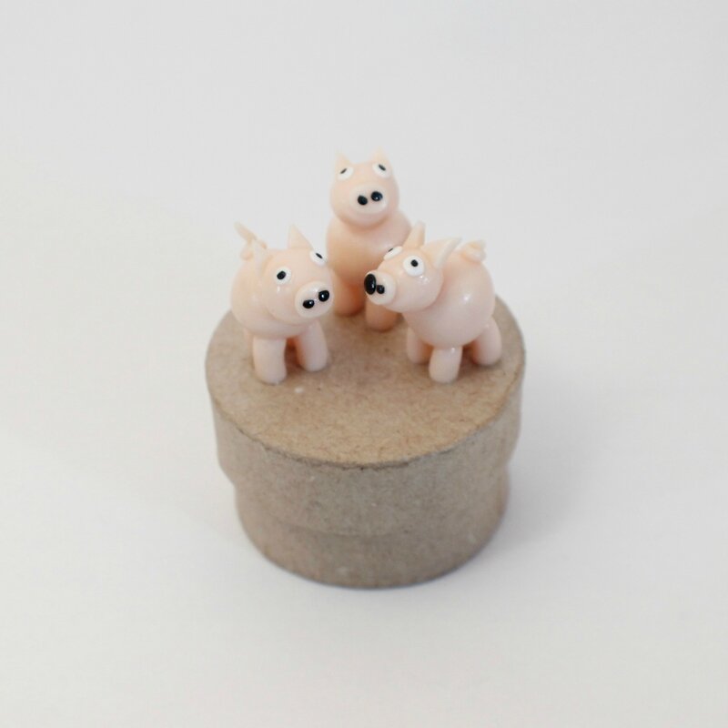 boite 3 petits cochons 2