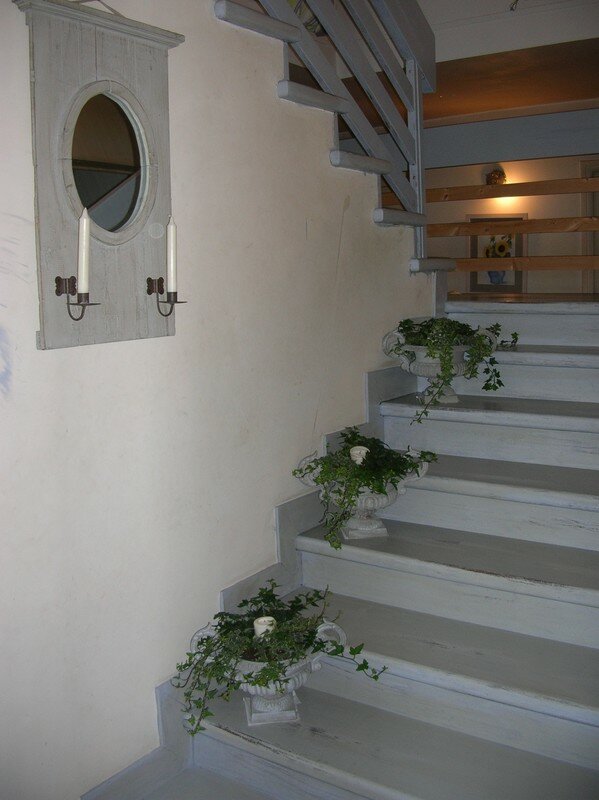 Escalier patiné.... en.... gris !!! roses et pivoines Repeint Escalier désign