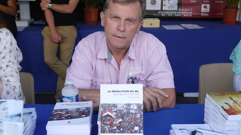 P1020042