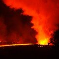 rr, le volcan la pété denuit de jour