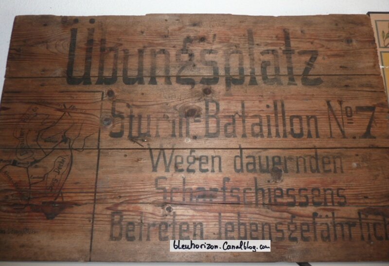 'entrée du camps d'entrainement du Sturm bataillon n°7log