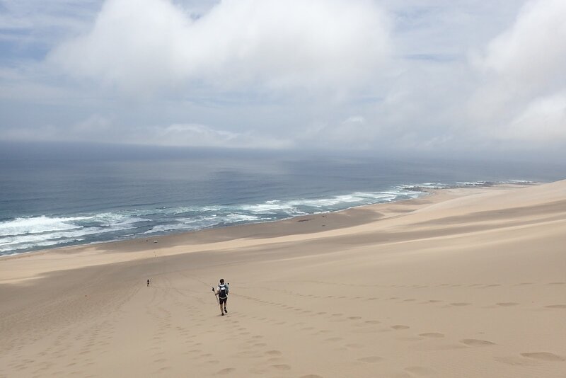 Descente de la grande dune, env. 600m D-