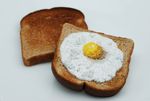 egg_on_toast_embroidery3