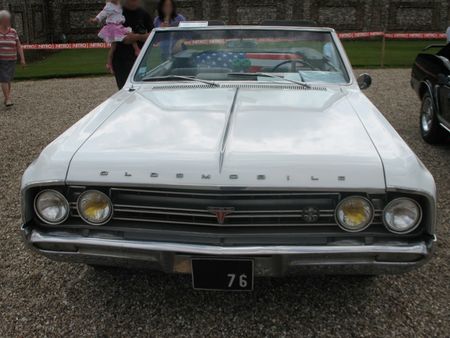 OldsmobileCutlass1964av