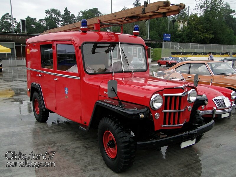 willys-jeep-van-firetruck-1957-01