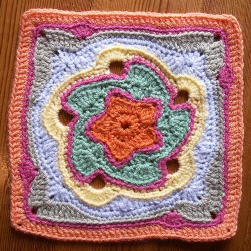 crochet_granny love challenge 45_lambent light of morning