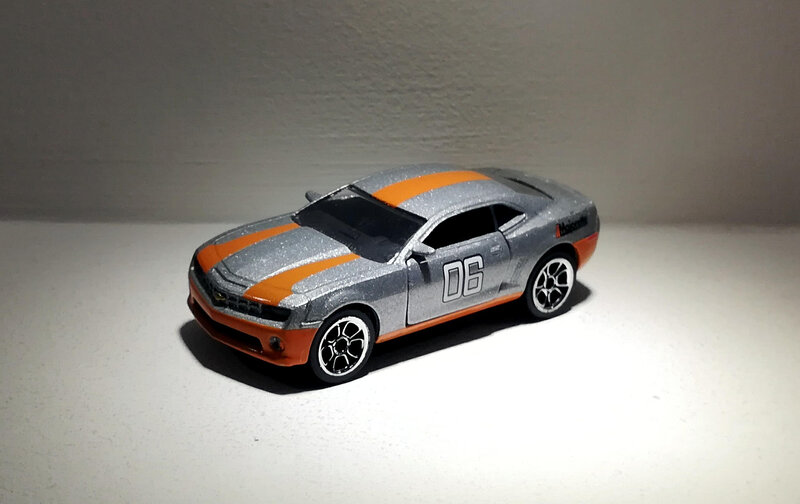 Chevrolet Camaro (Majorette) 02