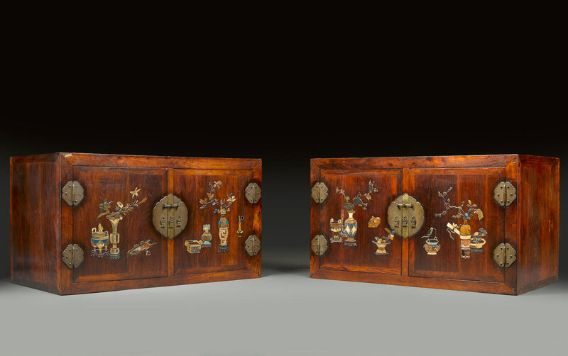 A magnificent and massive pair of huanghuali inlaid hat-chests, 17th-18th century