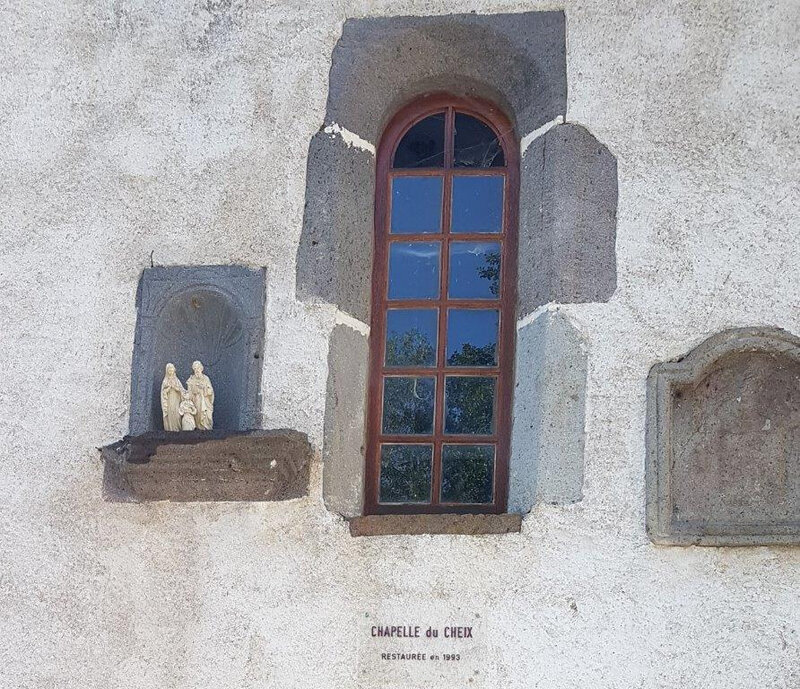 9-Dom Chapelle du Cheix 63