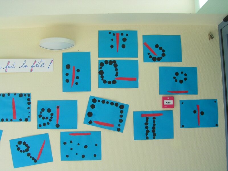 190_Composition abstraite_A la manière de Bleu II de Miro (5)