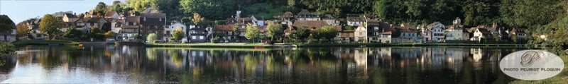 BEAULIEU_SUR_DORDOGNE_panoramique_sur_les_berges_de_la_Dordogne