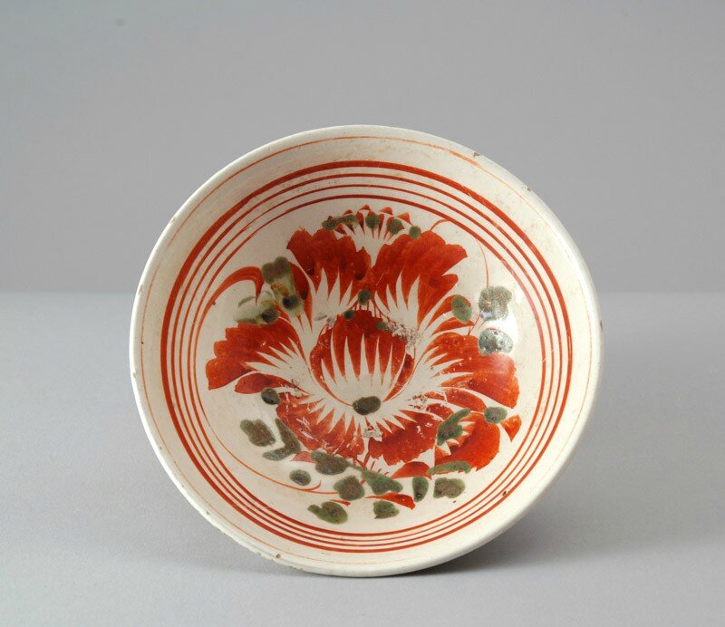 Cizhou ware bowl with peony decoration, Cizhou kiln-sites, 13th century, Jin Dynasty (1115 - 1234)