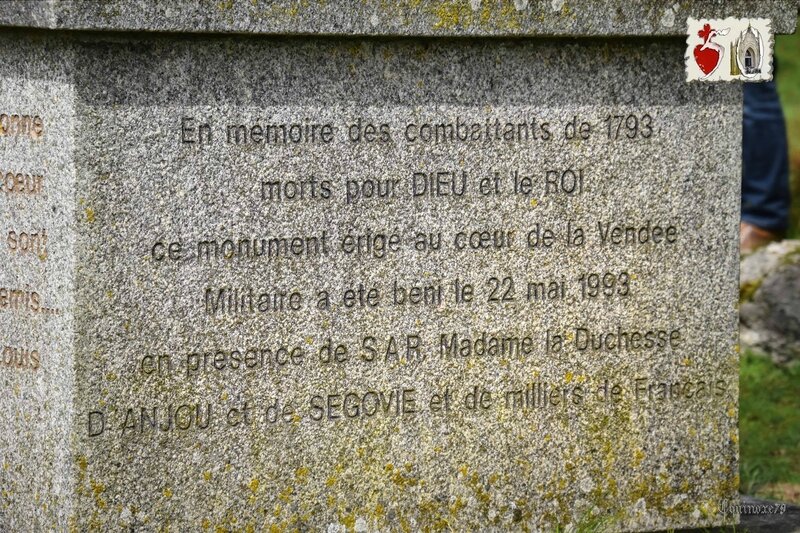 La Croix de Louis XVI en l’honneur des combattants de 1793, Le Mont des Alouettes, Les Herbiers