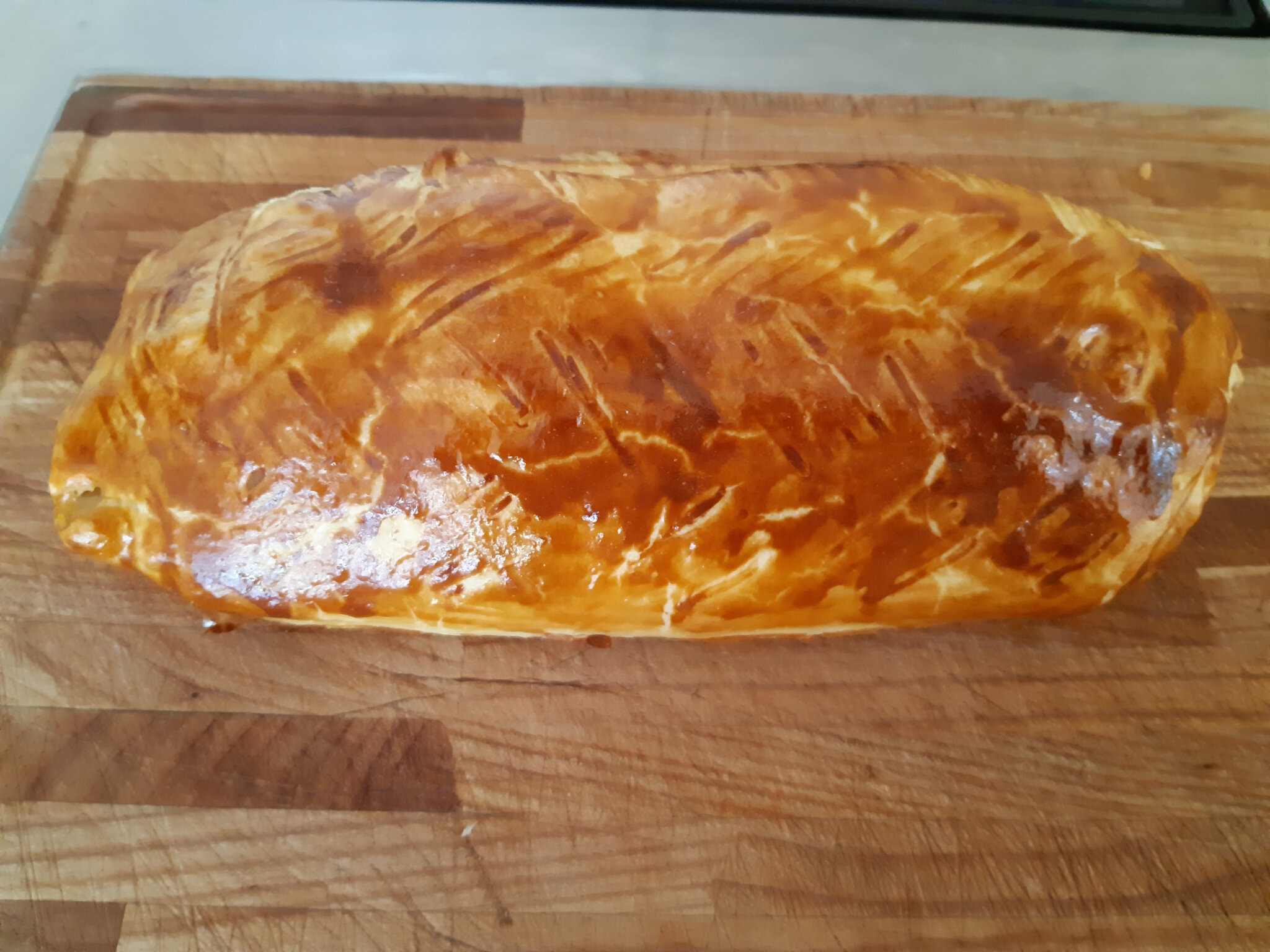 FILET MIGNON EN CROUTE / JAMBON FUME CHEVRE Cuisine & Partage