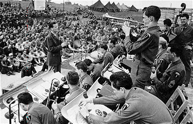 glenn-miller-orchestra