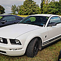 Ford Mustang V coupe_01 - 2017 [USA] HL_GF