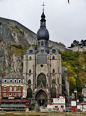 280px-Dinant_Collégiale_Notre-Dame-de-Dinant_Fassade_1