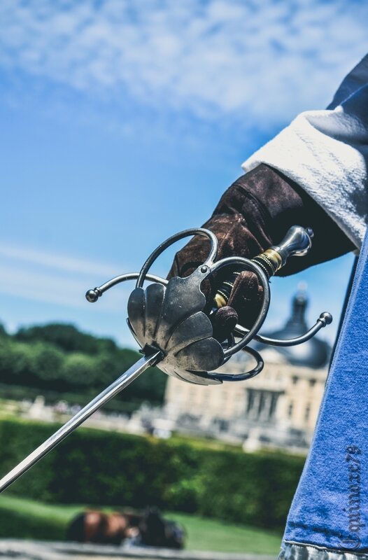 Les Saluts de Cour des Mousquetaires (Les Lames sur Seine) vaux le vicomte château (5)