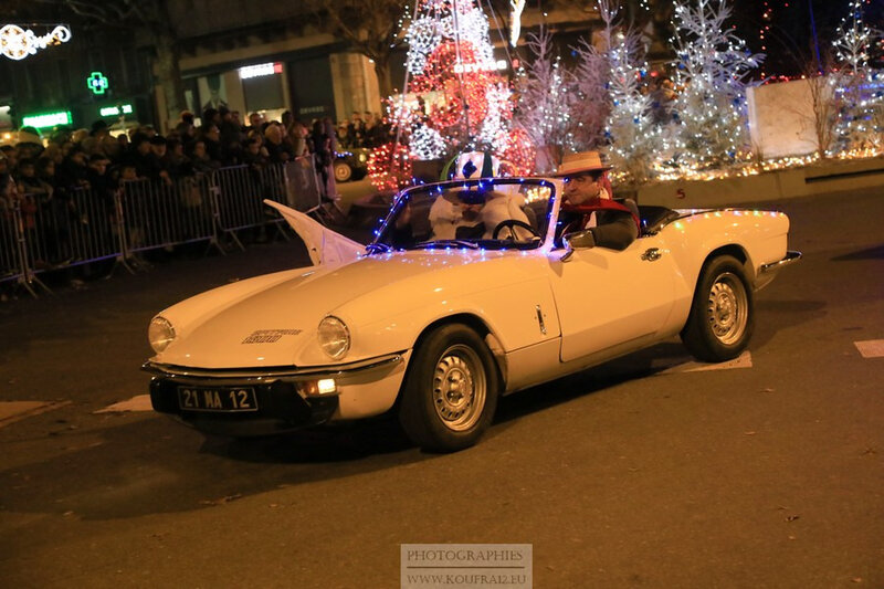 Photos JMP©Koufra 12 - Grande Parade Féérique de Noël - 15122019 - 0701