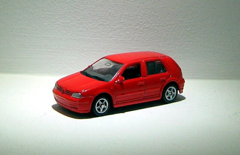 Vw Golf IV GTI (Welly)