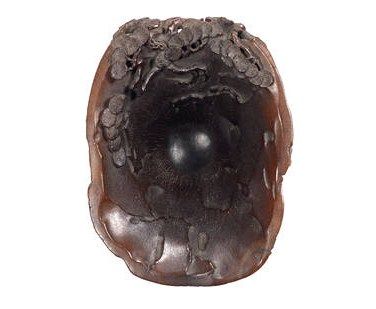A_finely_carved_rhinoceros_horn_libation_cup4