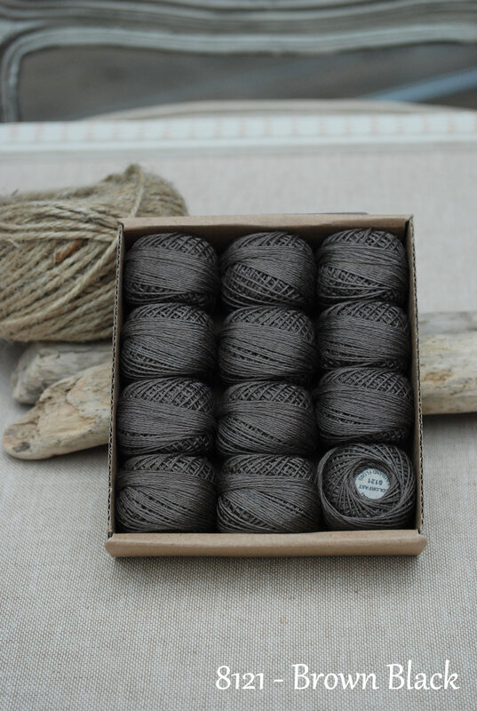 8121 brown black