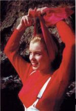 1946-08-CA-Castle_Rock_State_Park-sweater_red-by_william_carroll-020-1