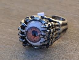 Résultat de recherche d'images pour "bague magique"