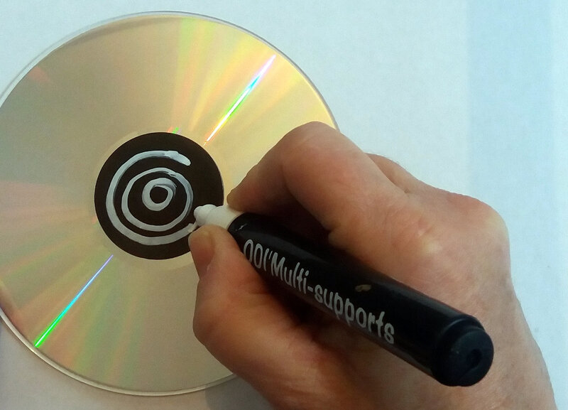 316-Noir et blanc-Graphisme sur CD (22)