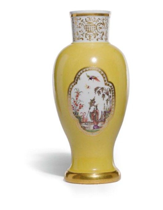 Meissen, Augustus Rex, yellowground, baluster vase Alain.R.Truong