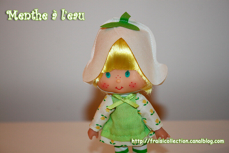 poupee eau