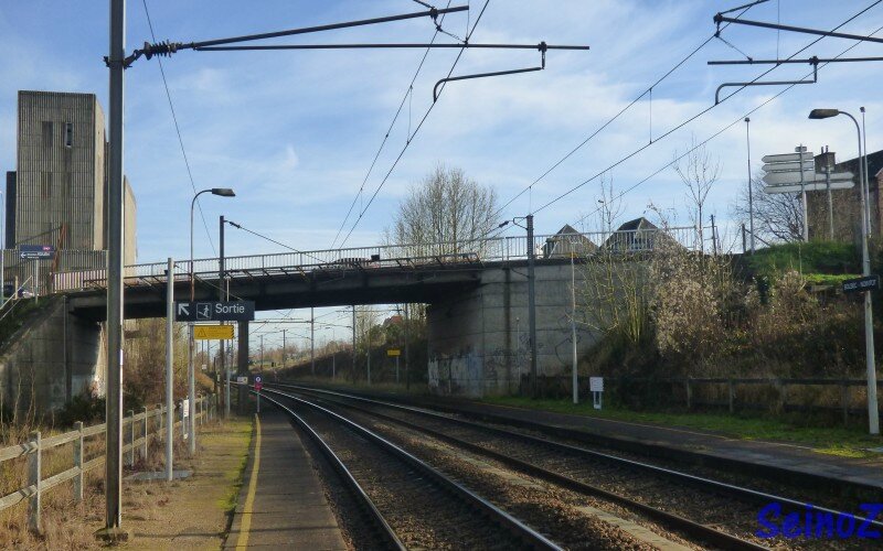La gare de Bolbec Nointot (76) la vie des gares , la vie des rails...