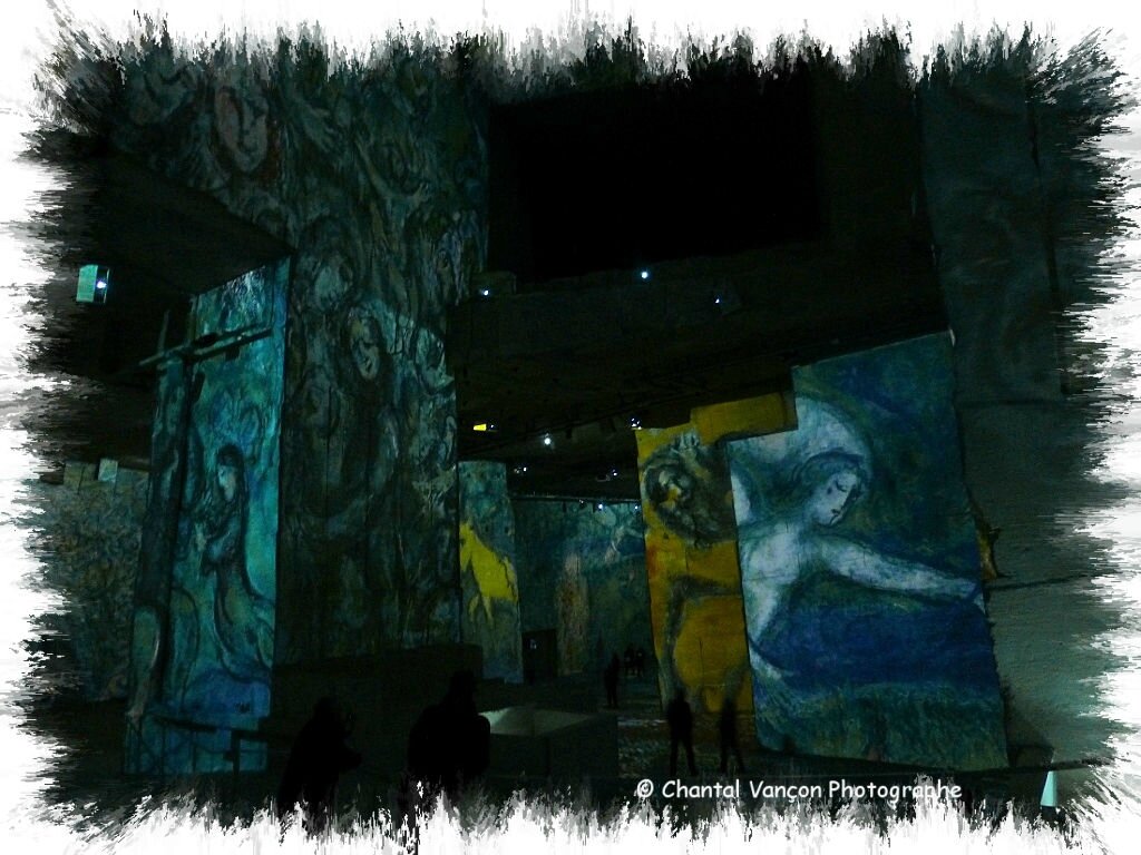 Carrieres_Lumiere_Chagall_20