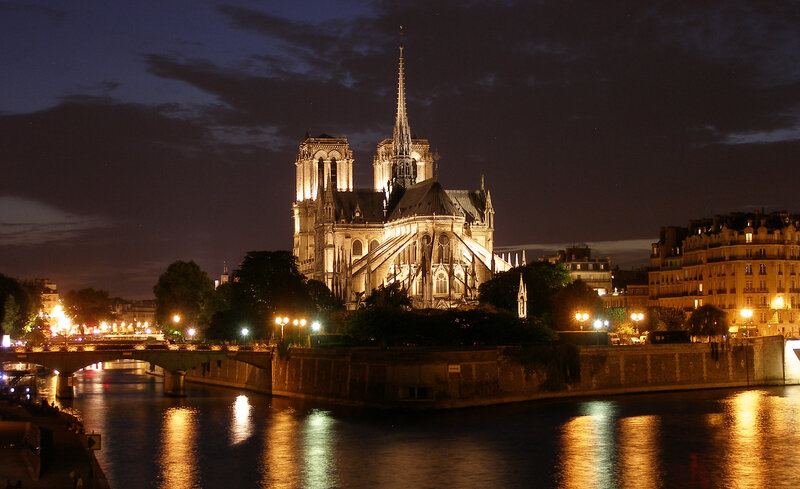 Cathédrale_Notre-Dame_de_Paris-1