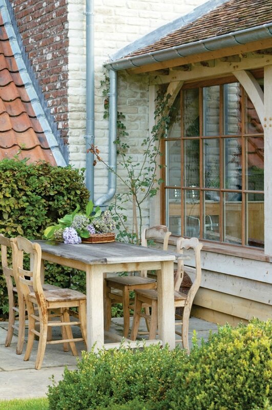 retro-county-house-in-belgium-7
