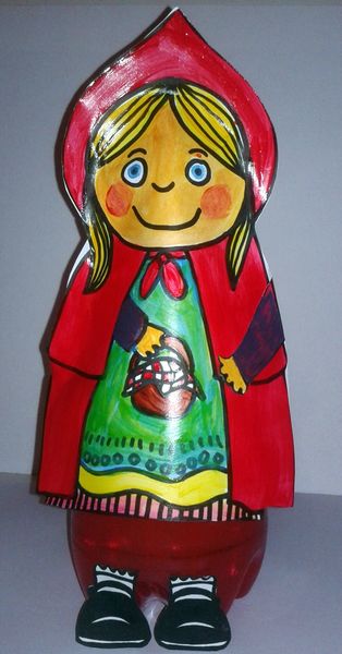 95_Personnages Animaux Monstres_Le petit chaperon rouge (21)