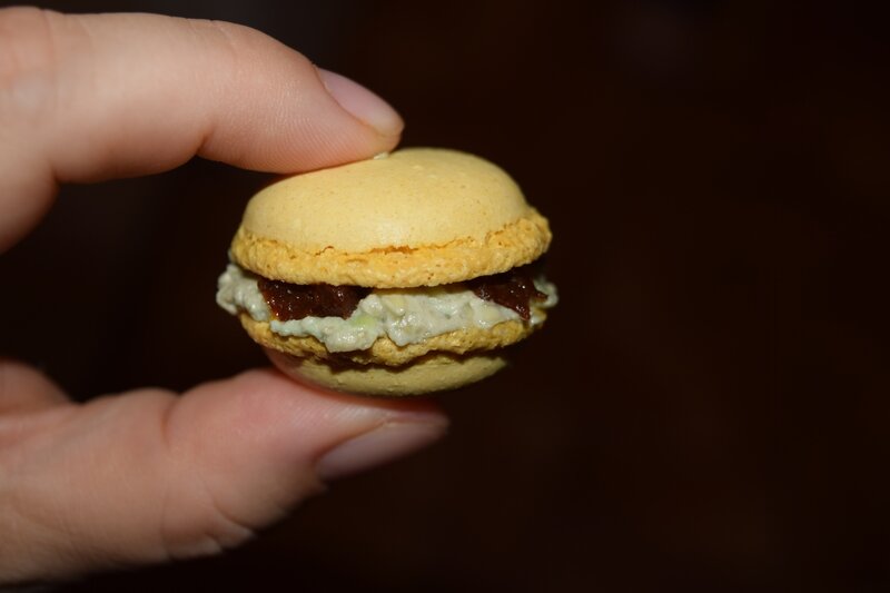 Macaron Curry aguacatomate - sandrine dans tous ses états