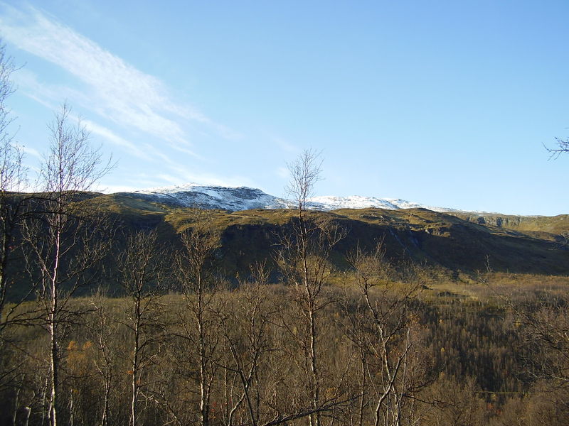 04-10-08 Tromsdalstind et neige (16)