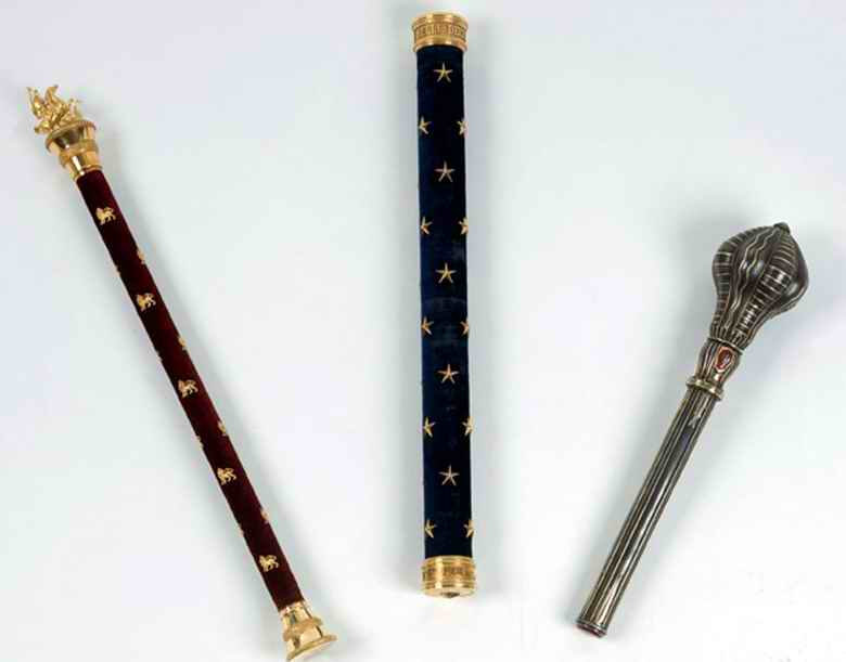 Foch baton1