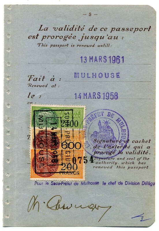 600 francs1048